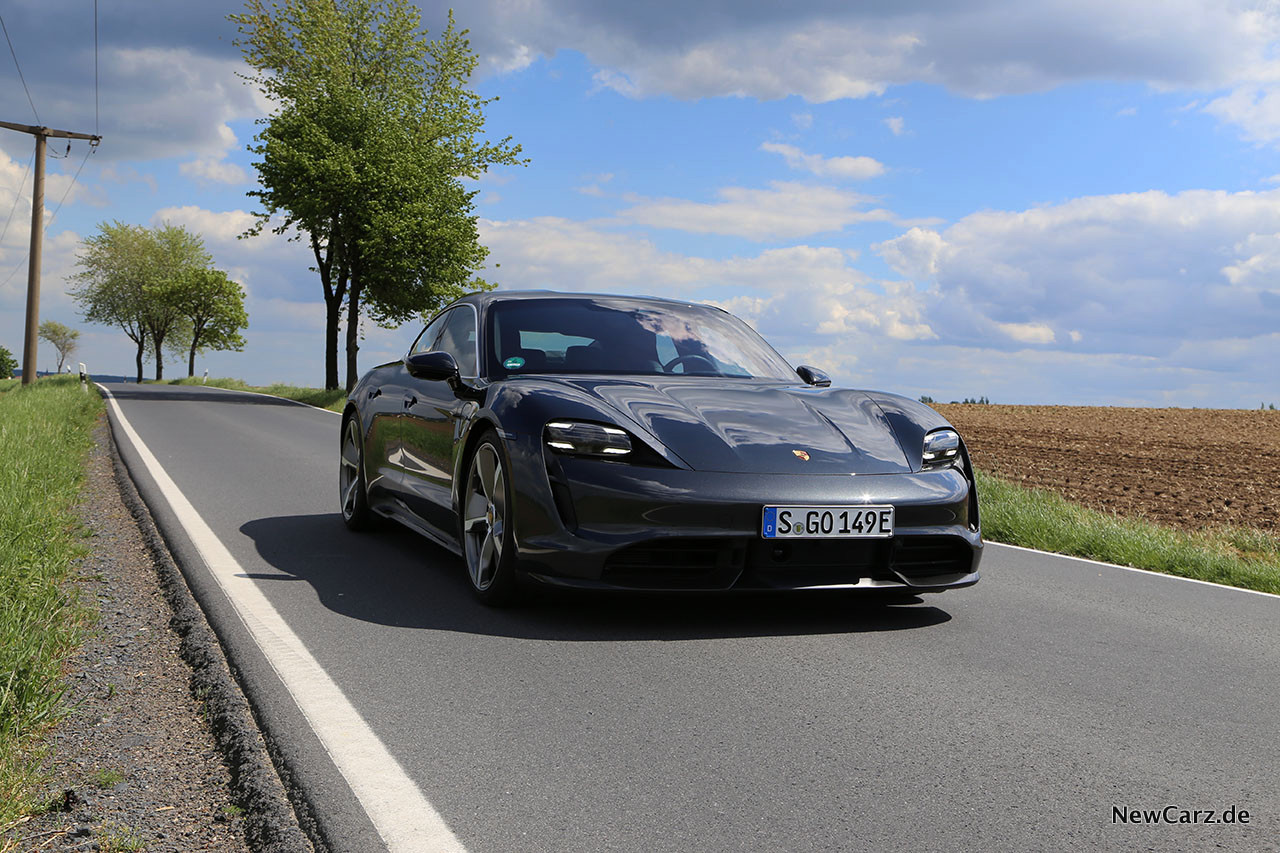 Porsche Taycan Turbo S  Test –  Im Sturm der Ionen