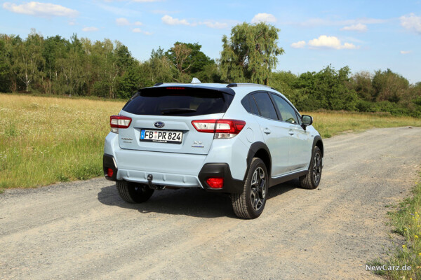 Subaru XV e-Boxer schräg hinten rechts