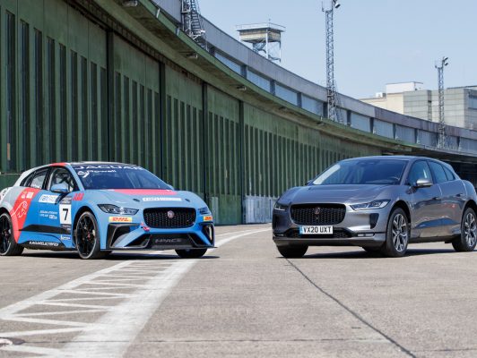 Jaguar I-PACE Rennversion und Straßenversion