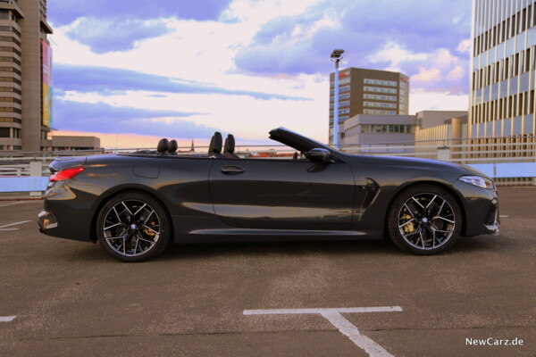 BMW M8 Competition Cabriolet Seite