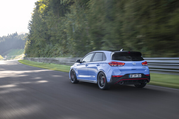 Hyundai i30 N Facelift schräg hinten