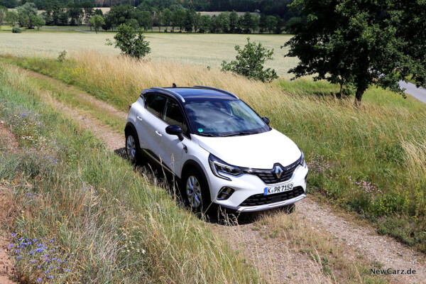 Renault Captur II schräg oben rechts vorn