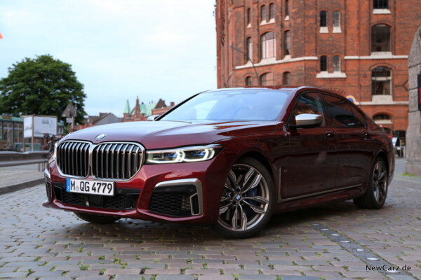 BMW M760Li xDrive Aventurinrot