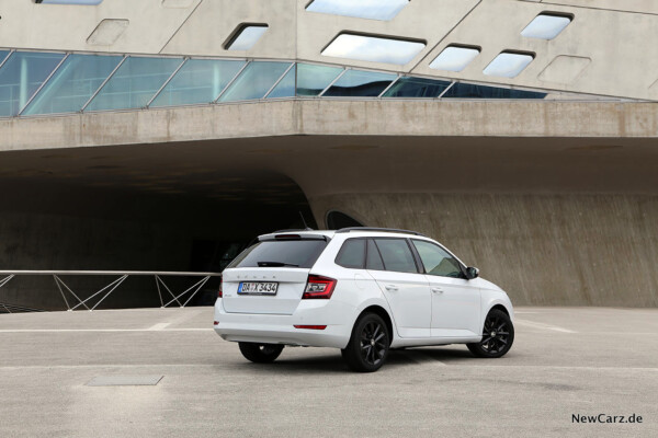 Skoda Fabia Combi schräg hinten rechts