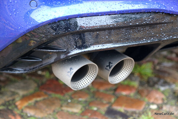 Akrapovic Endrohre am Tiguan R