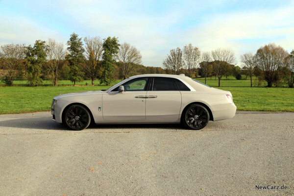 Rolls-Royce Ghost Seite