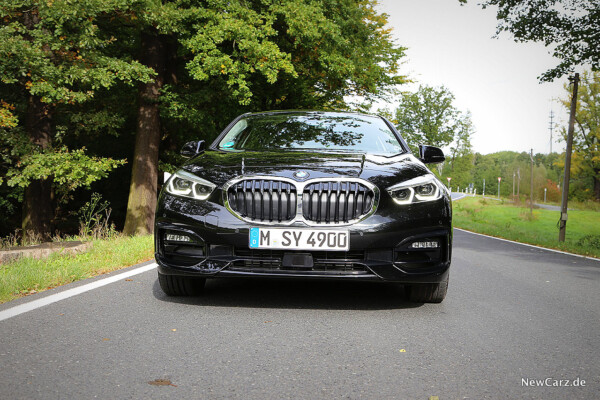 BMW 118i Front