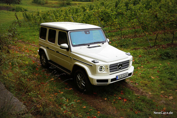 Mercedes-Benz G 500 schräg oben vorne rechts