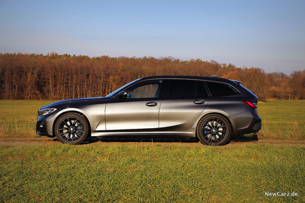 BMW 330d xDrive Touring Seite