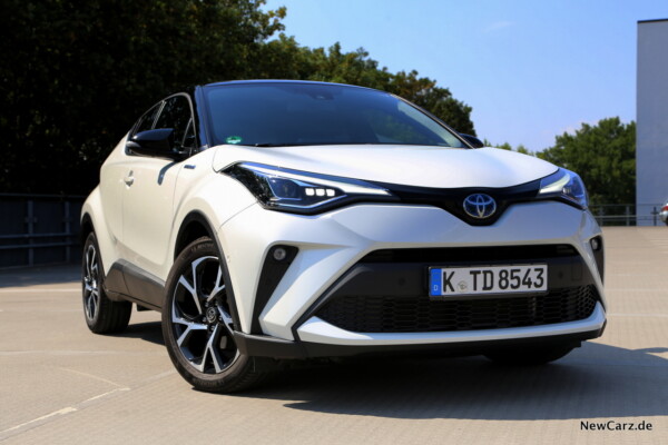 Toyota C-HR Facelift Weiß