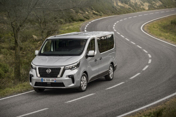 Nissan NV300 Combi onroad