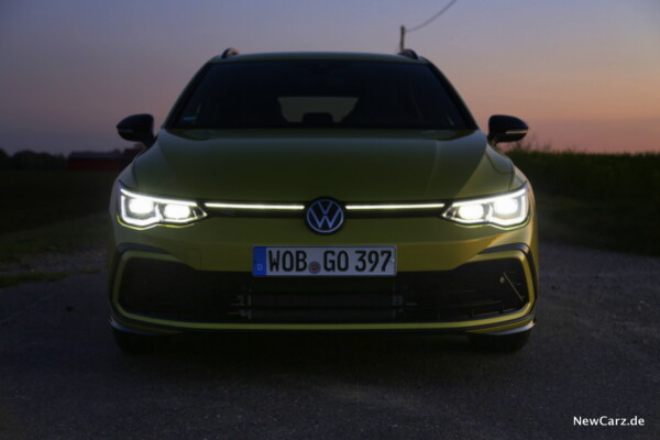 VW Golf 8 Variant Front