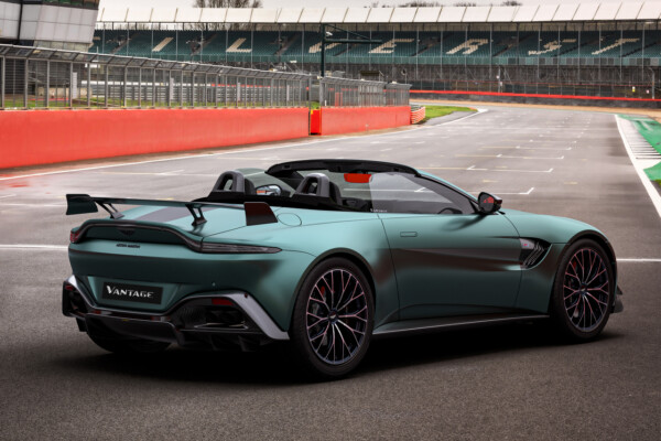 Aston Martin Vantage F1 Edition Roadster