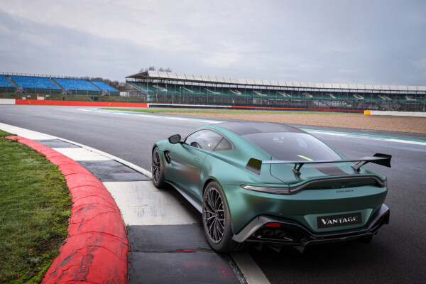 Aston Martin Vantage F1 Edition on track