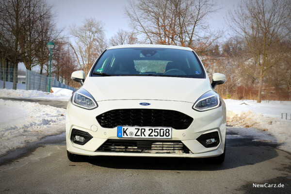 Ford Fiesta Hybrid Front