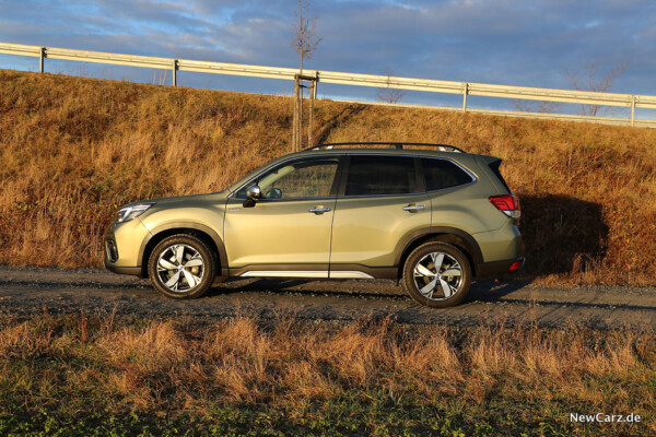 Subaru Forester e-Boxer Seite