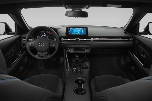 Interieur Supra