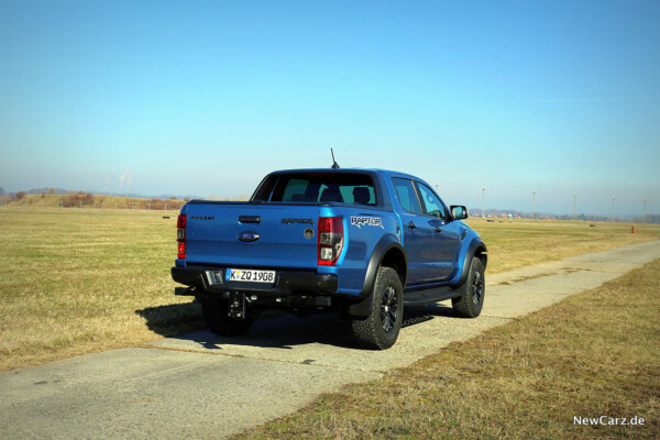 Fort Ranger Raptor schräg hinten rechts