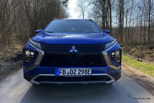 Mitsubishi Eclipse Cross PHEV Front