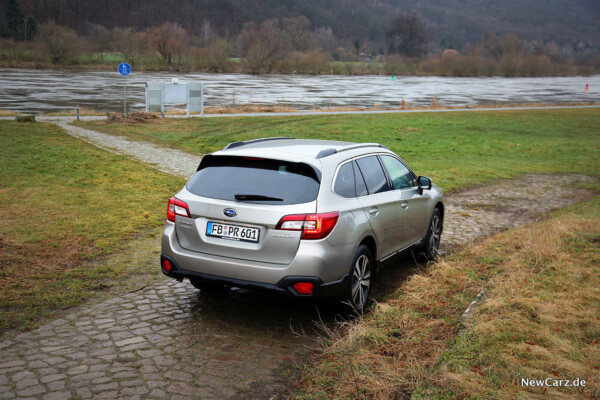 Subaru Outback 2018