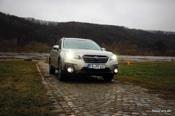 Subaru Outback Front