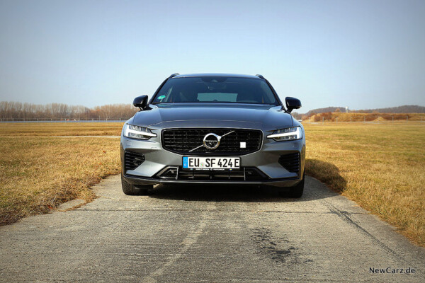 Volvo V60 Polestar Engineered Front
