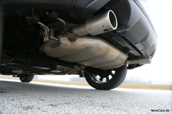 exhaust pipe