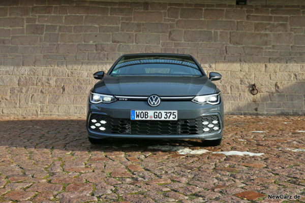 VW Golf 8 GTD Front