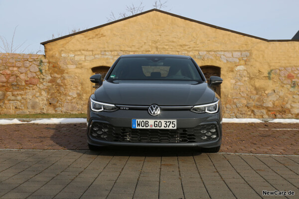 VW Golf 8 GTD Frontbereich