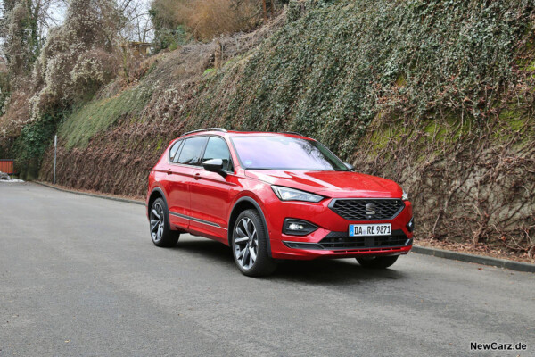 Seat Tarraco FR4 schräg vorn rechts