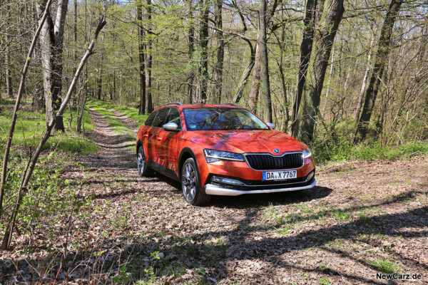 Skoda Superb Scout offroad