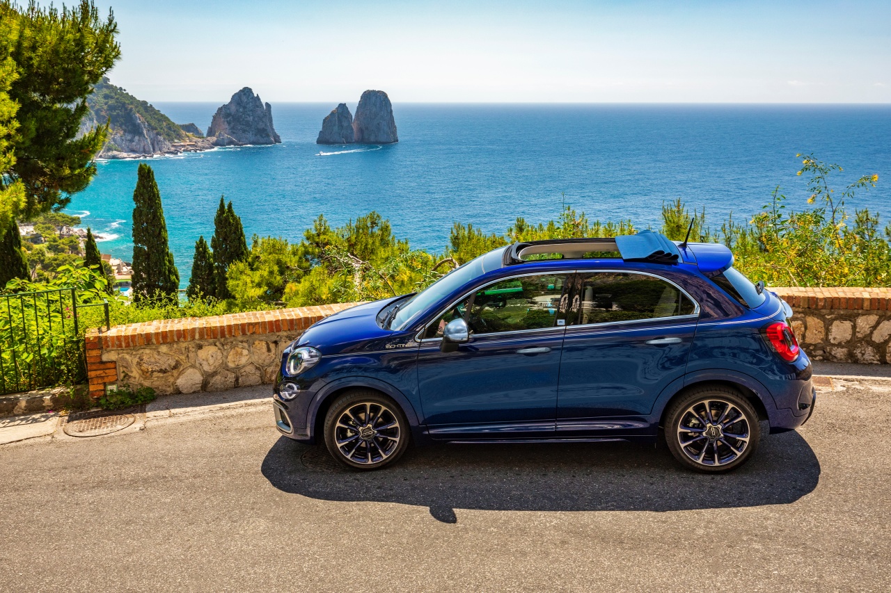 Fiat 500X Yachting