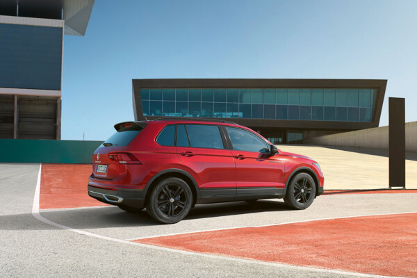 VW Tiguan Urban Sport rechts