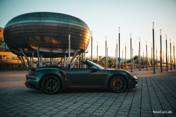 Porsche 911 Turbo S Cabrio Verdeck offen