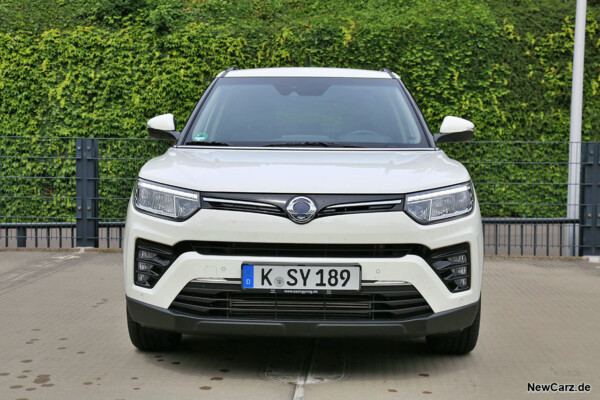 SsangYong Tivoli Front