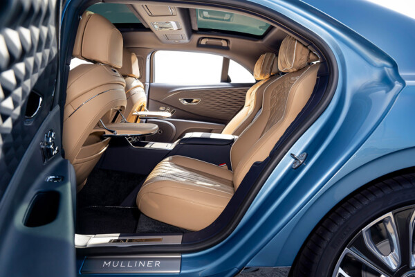 Fondbereich Flying Spur Mulliner