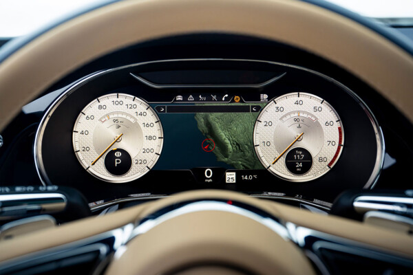 Digital Cockpit Flying Spur Mulliner