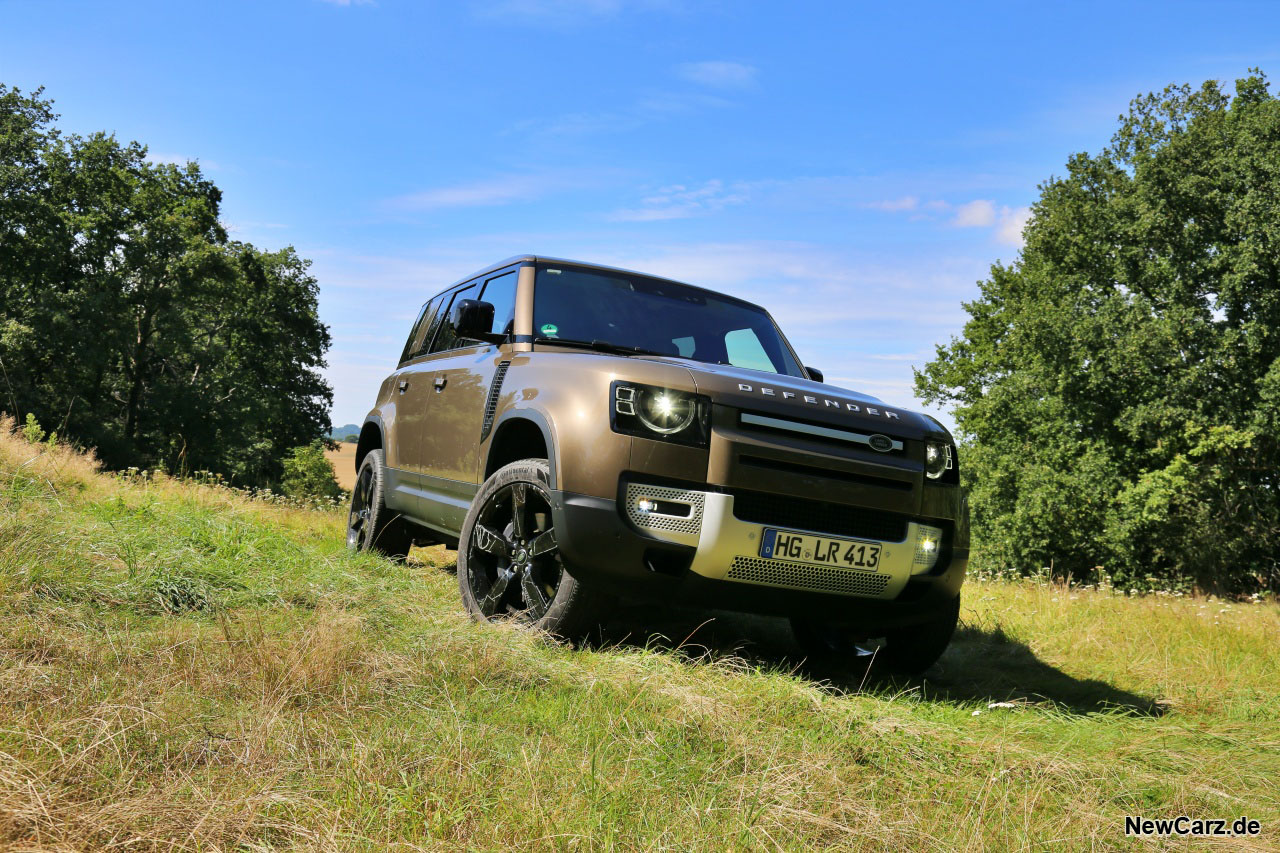 Land Rover Defender 110 – In der Fahrspur einer Ikone