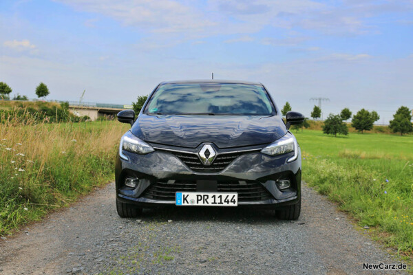 Renault Clio Hybrid Front