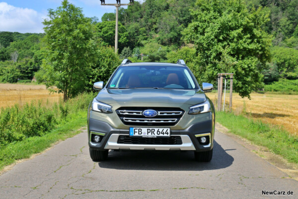 Subaru Outback Front