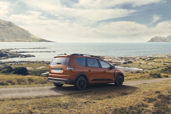 Dacia Jogger offroad