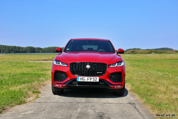 Jaguar F-Pace Front