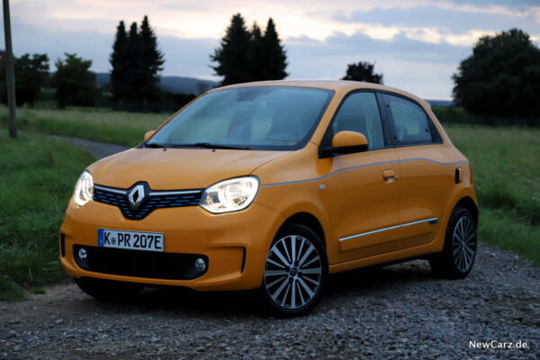 Renault Twingo Electric Mango Gelb