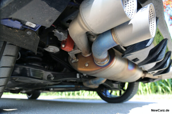 Akrapovic