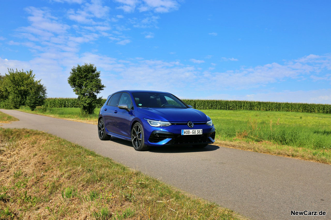 VW Golf 8 R – Der High-End-Golf im Test 