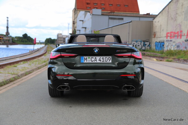 BMW M440i xDrive Cabrio Heck