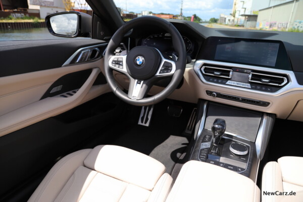 BMW M440i xDrive Cabrio Innenraum