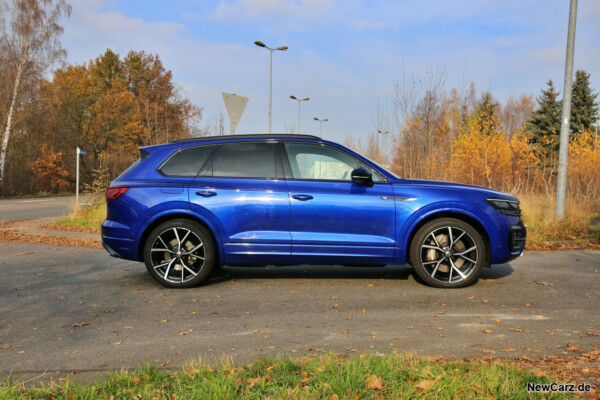 VW Touareg R Seite