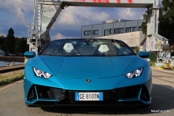 Lamborghini Huracán Evo Spyder Front