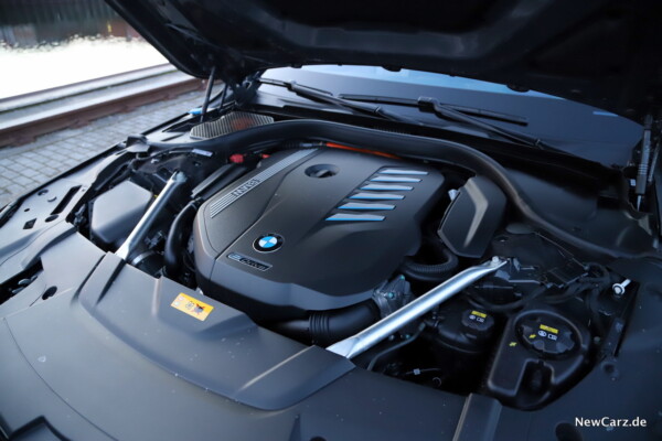 BMW 745Le xDrive Motor